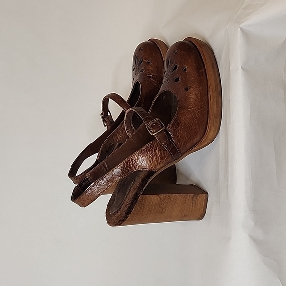 Dr. Scholl's Women's stacked heel Platform Brown Leather Slinback Mary Janes s7 - Picture 2 of 3